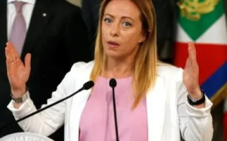 مشتبه به يقتل بعد هجوم بسيارة على معبد يهودي في ميشيغان الأمريكية