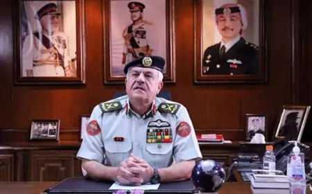 رئيس أركان الجيش الأردني يعلن عن معالجة سلاح الهندسة لـ 312 من مخلفات الصواريخ والطائرات المسيرة