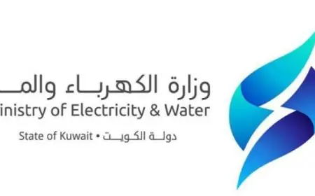 الكهرباء الكويتية تستعيد خطين هوائيين بعد تعرضهما للسقوط بسبب الاعتداءات الإيرانية