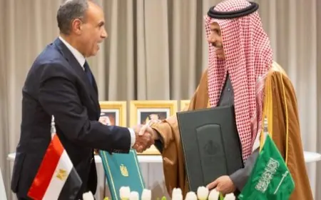 مصر والسعودية تتفقان على إعفاء متبادل من تأشيرات الإقامة القصيرة لتعزيز التعاون السياحي