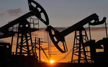 النفط يرتفع فوق 119 دولارا مع تصاعد الهجمات على قطاع الطاقة في الشرق الأوسط