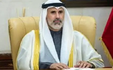 وزير الخارجية الكويتي يناقش مع نظيره الأمريكي تداعيات التصعيد العسكري في المنطقة عبر اتصال هاتفي