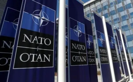 زيارة تاريخية وغير مسبوقة لحلف الناتو إلى أوكرانيا في ظل تعثر التحركات الدبلوماسية