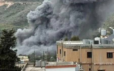 جيش الاحتلال الإسرائيلي يستهدف جسر الدلافة في جنوبي لبنان بقصف عنيف