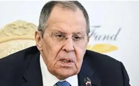 وزير الخارجية الروسي يعلن استعداد موسكو للمشاركة في جهود الوساطة بشأن إيران