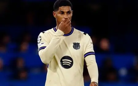 ماركوس راشفورد يواجه خطر مغادرة برشلونة بسبب انطلاقة موهبة لاماسيا الجديدة