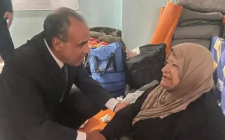 وزير الخارجية يتفقد مراكز إيواء النازحين في بيروت بالصور