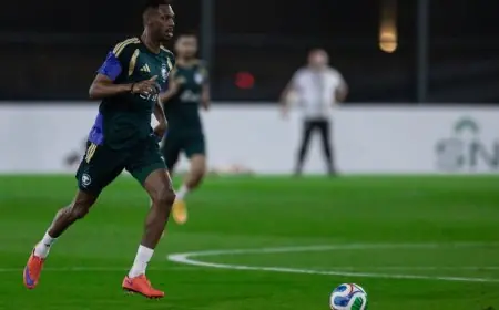 توقعات تشكيلة منتخب السعودية ضد مصر ودور تركي العمار في المباراة