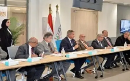 عرض مثير للفيلم التسجيلي “هي” في نادى سينما أوبرا الإسكندرية يوم 30 مارس