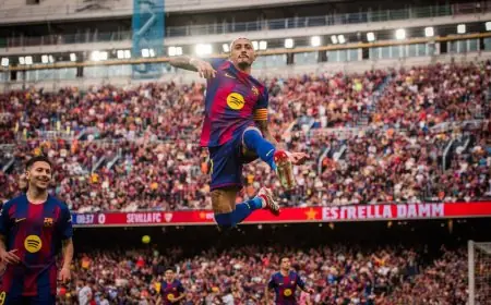 رافينيا يغيب عن عدة مباريات مع برشلونة بسبب إصابة عضلية جديدة