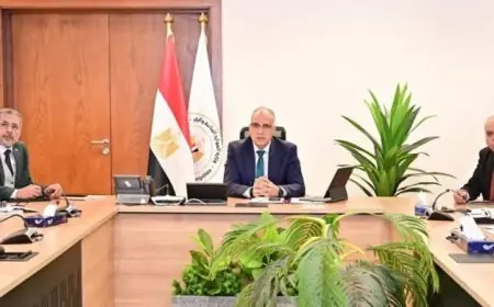 وزير الري يناقش تفاصيل المنظومة المائية في محافظات القناة