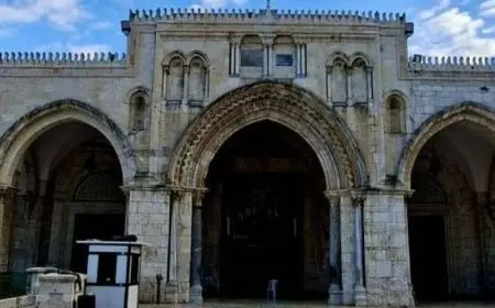 الاحتلال الإسرائيلي يستمر في إغلاق المسجد الأقصى لليوم التاسع والعشرين وسط تصاعد التوترات