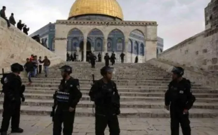 تحذير مندوب فلسطين بالجامعة العربية من تداعيات اغلاق الاحتلال للمسجد الأقصى