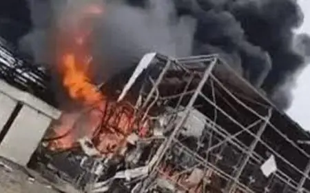 حريق يندلع في موقع صناعي جنوب إسرائيل بعد هجوم صاروخي إيراني