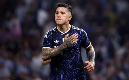 إنزو فرنانديز يثير الجدل ويزيد من تعقيد مستقبل تشيلسي بمغازلة ريال مدريد