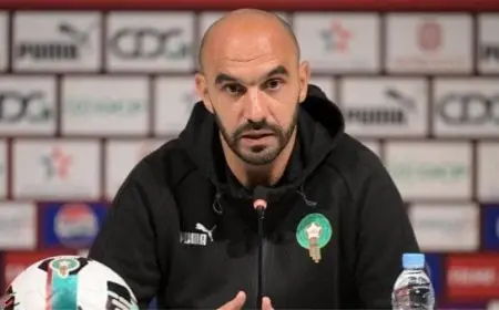 الركراكي يطرق باب تدريب المنتخب السعودي ورينارد يستعد لمغادرة المهمة