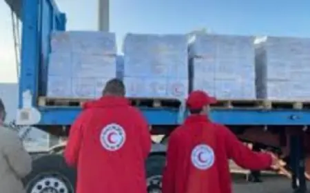 الهلال الأحمر يطلق قافلة زاد العزة الـ167 محملة بـ2980 طن من المساعدات الإنسانية المتكاملة