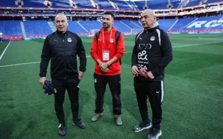 الجهاز الفني لمنتخب مصر يزور ملعب إسبانيول استعداداً لمواجهة ودية مع إسبانيا