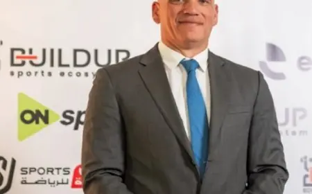 وزير الشباب والرياضة يبارك لشريف القماطى على فوزه برئاسة الاتحاد العربى للتجديف