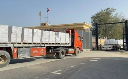 قافلة زاد العزة 167 تصل إلى الفلسطينيين في قطاع غزة لتعزيز الدعم الإنساني