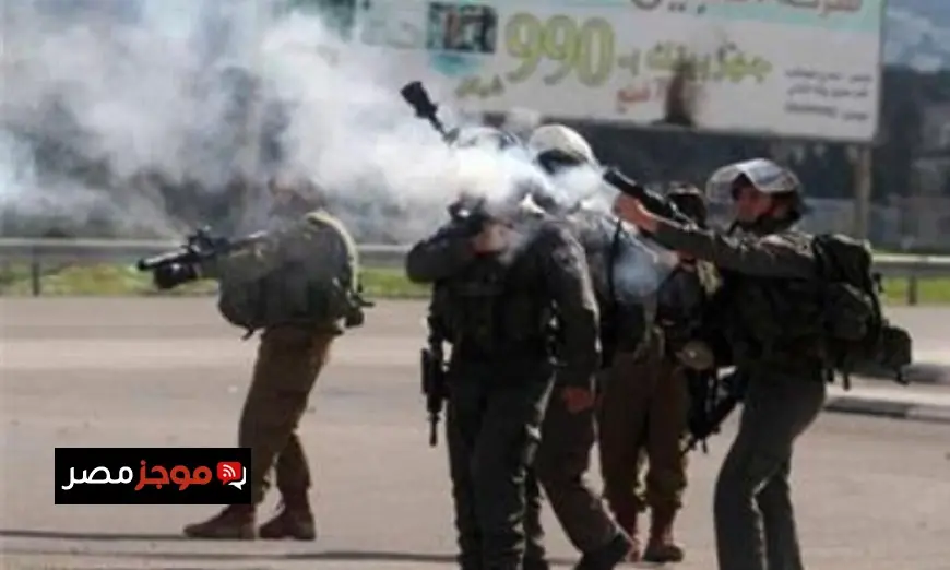 عشرات الفلسطينيين يصابون بالاختناق في نحالين غرب بيت لحم بالضفة الغربية