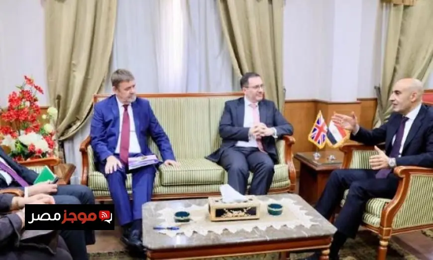 وزير التربية والتعليم والسفير البريطاني يتناولان تعزيز التعاون في مجالات التعليم