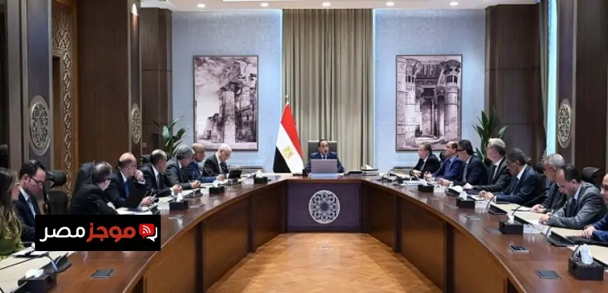 رئيس الوزراء يدرس تأثير التصعيد العسكري في المنطقة على سلاسل الإمداد العالمية