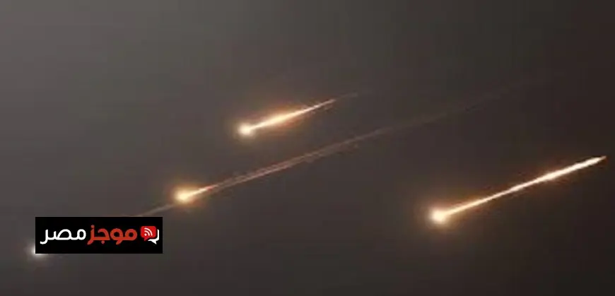 الجيش الإسرائيلي يكشف عن هجوم صاروخي إيراني جديد وصفارات الإنذار تنطلق في وسط إسرائيل