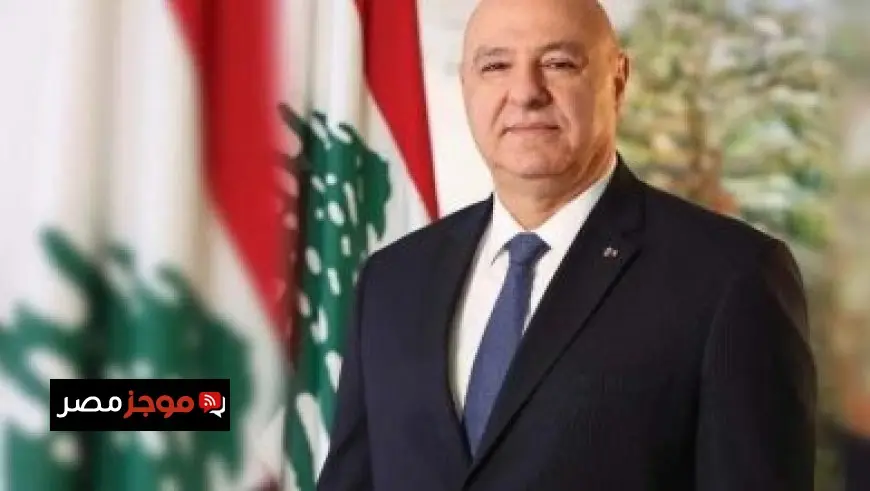 حريق يندلع على حاملة الطائرات الأمريكية يو إس إس جيرالد آر فورد ويثير حالة من القلق