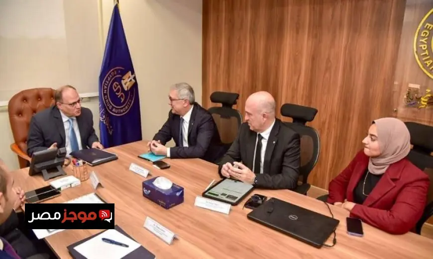 رئيس هيئة الدواء المصرية يلتقي وفد شركة تركية لتعزيز أواصر التعاون في صناعة الدواء