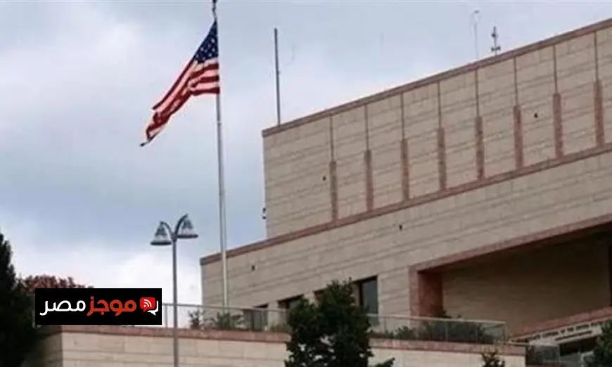 مصادر أمنية تكشف عن تعرض السفارة الأمريكية في بغداد لاعتداء صاروخي