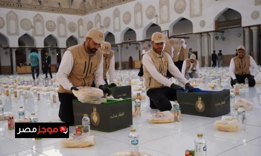 بيت الزكاة والصدقات يوزع 8000 وجبة سحور للزوار في الجامع الأزهر ليلة 27 رمضان