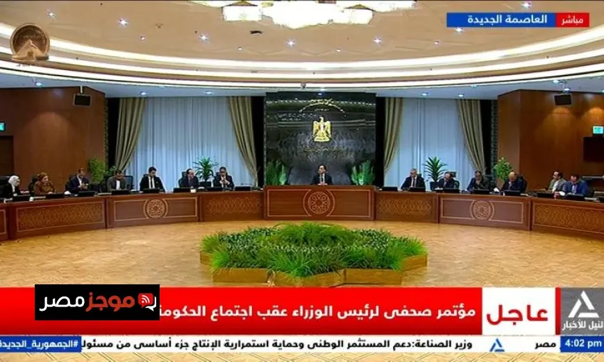 مدبولي يعلن عن إغلاق المحال والمطاعم في الساعة التاسعة مساء والخميس والجمعة في الساعة العاشرة لمدة شهر كامل