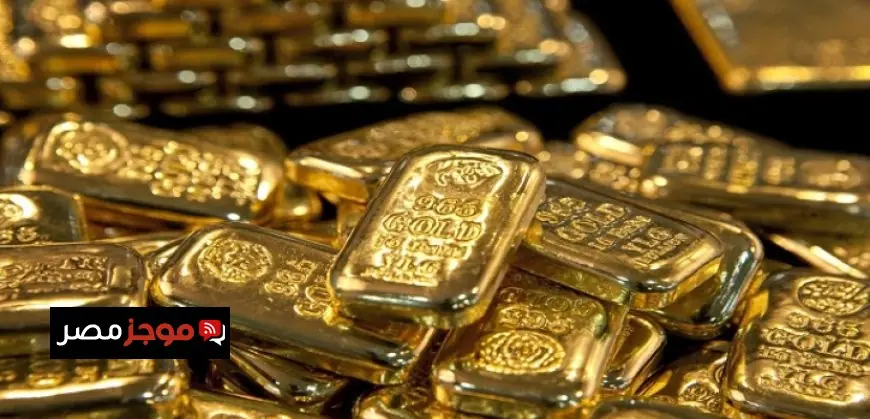 هبوط حاد في أسعار الذهب إلى أقل مستوى خلال شهر بسبب قوة الدولار