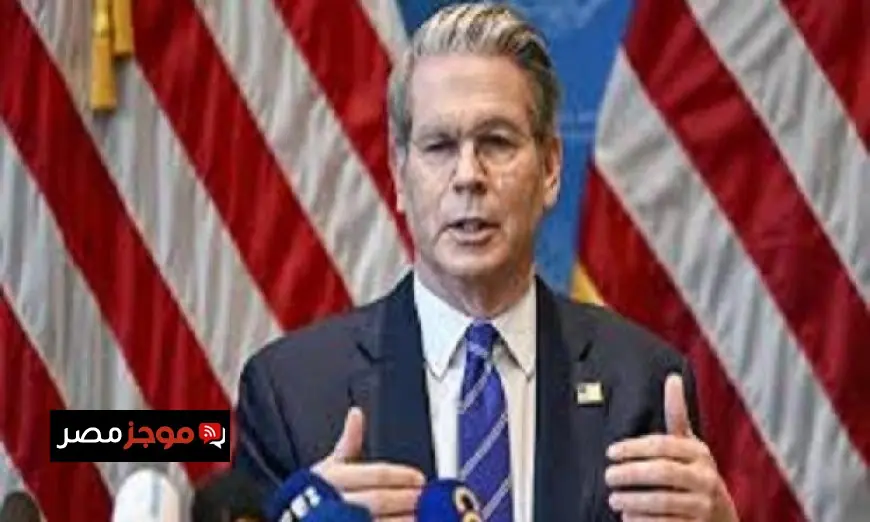 وزير الخزانة الأمريكي يحذر من استخدام ترامب لأسلوب القوة مع إيران وقد يقود ذلك لزيادة التوترات