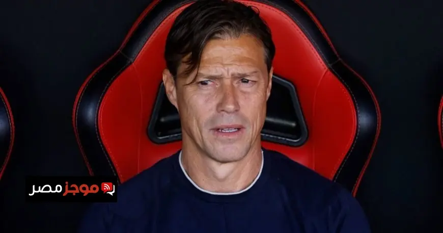 إشبيلية يقرر إنهاء عقد مدربه ألميدا بعد تدهور الوضع ووشك الفريق على الهبوط