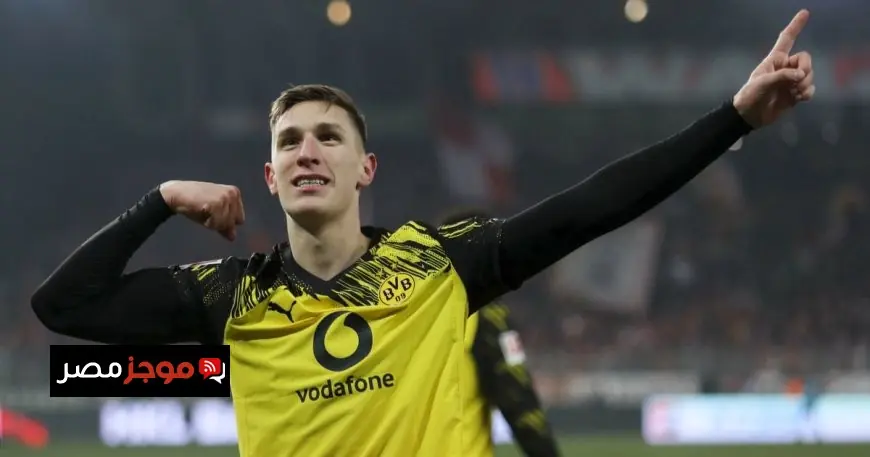 صخرة دفاع دورتموند يمدد عقده ويصفع ريال مدريد بخبر مفاجئ