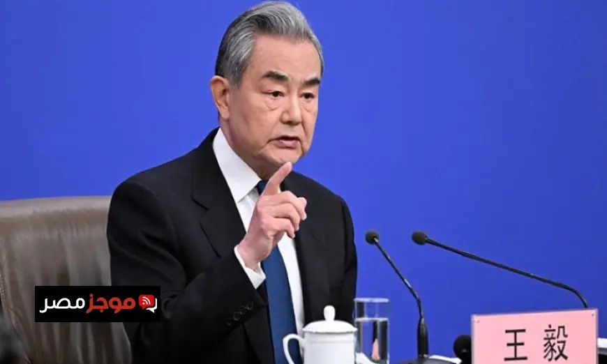 وزير خارجية الصين يطالب عاجلاً بإجراء محادثات سلام لإنهاء النزاع في الشرق الأوسط