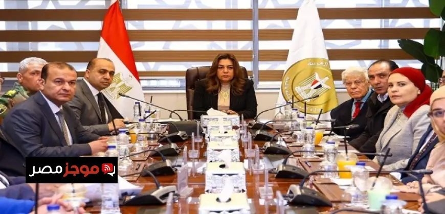 عوض يتخذ قرارات استراتيجية لتفعيل تنظيم أنشطة المخالفات