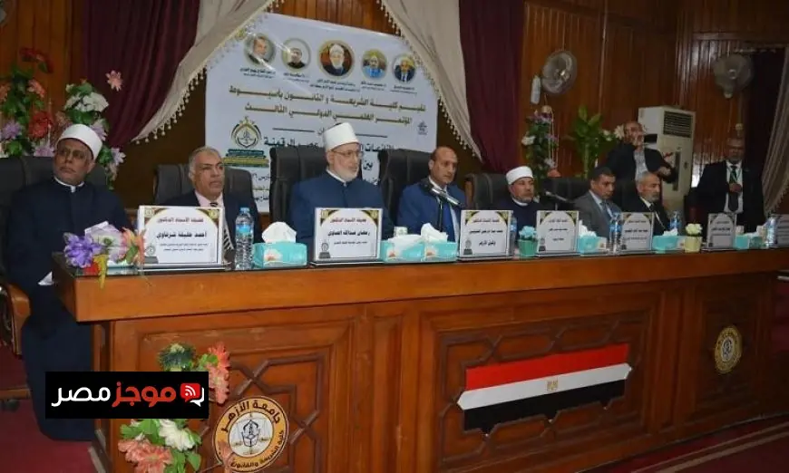 وكيل الأزهر يكشف كيف غيرت الرقمنة علاقات الأسر عبر الفضاء الافتراضي وأثرت على أنماط التعامل