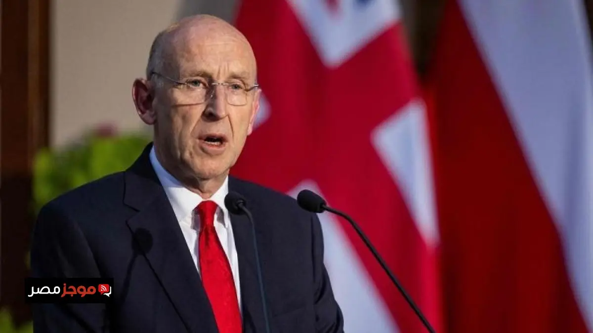 وزير الدفاع البريطاني يكشف عن استراتيجيات جديدة لردع غواصات روسية في شمال الأطلسي