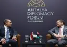 وزير الخارجية المصري يعبر عن دعم القاهرة لاستقرار ليبيا وسيادتها خلال لقاءه بالدبيبة في أنطاليا