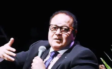 جمال الشاعر يتألق بفوزه بجائزة عبد القادر حاتم للإعلام العربي