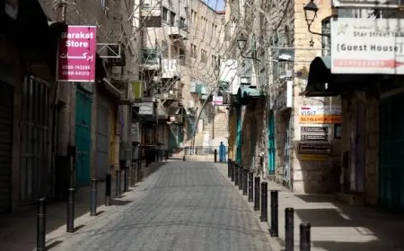 مظاهرات حاشدة في الضفة الغربية وإغلاق المحلات رفضا لقانون إعدام الأسرى الفلسطينيين