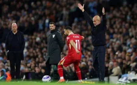 جواردويلا يصف صلاح بأسطورة ليفربول ورمز الاحتراف والالتزام في كرة القدم