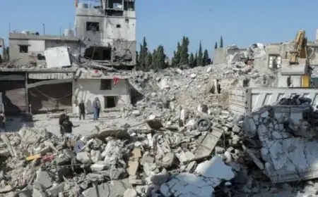 استشهاد لبنانيين في هجوم على مسيرة للمصلين بالبقاع الغربي والاحتلال يهدد بقصف جسرين على نهر الليطاني