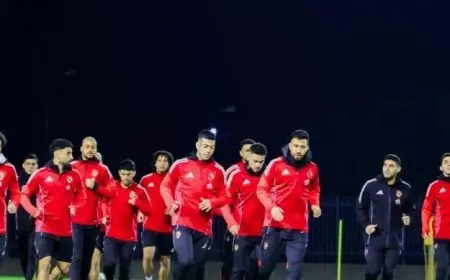 الأهلي يرفع من وتيرة الاستعداد لمواجهة سيراميكا من خلال محاضرة فنية وتقسيمة مميزة