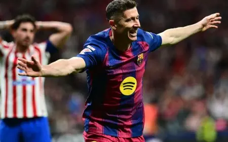 برشلونة يتفوق على أتلتيكو مدريد بهدف قاتل من ليفاندوفسكي ويحقق انتصاراً محظوظاً