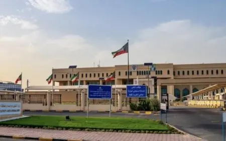 الكويت تعاني من انقطاع الكهرباء بعد استهداف وحدتين لتوليد الطاقة بهجمات مسيرات معادية