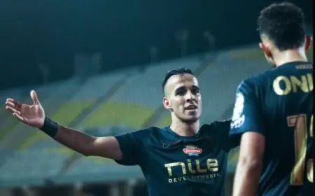 ناصر منسي يحصد جائزة أفضل لاعب في قمة الزمالك والمصري
